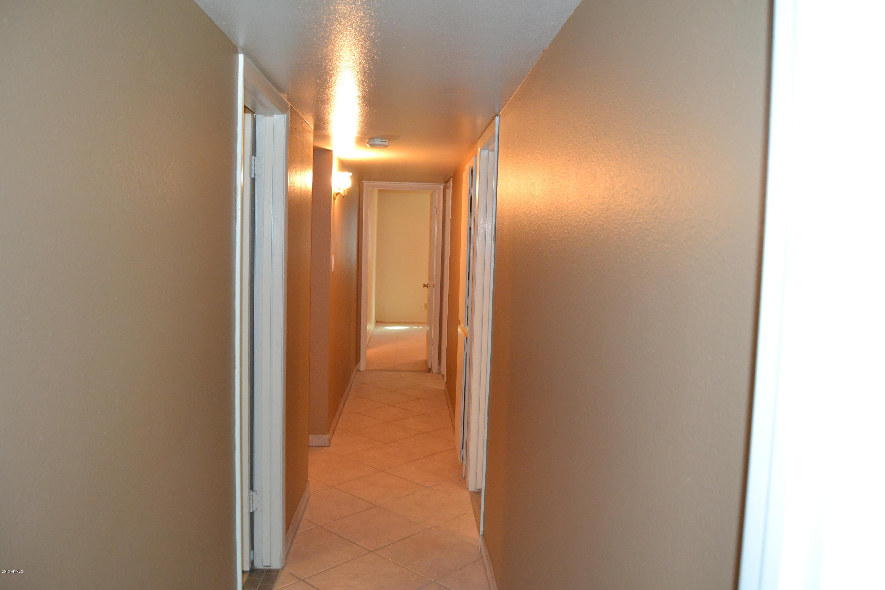 8243 West Osborn Road Phoenix, AZ 85033 - Photo 19 of 35 DSC_6958
