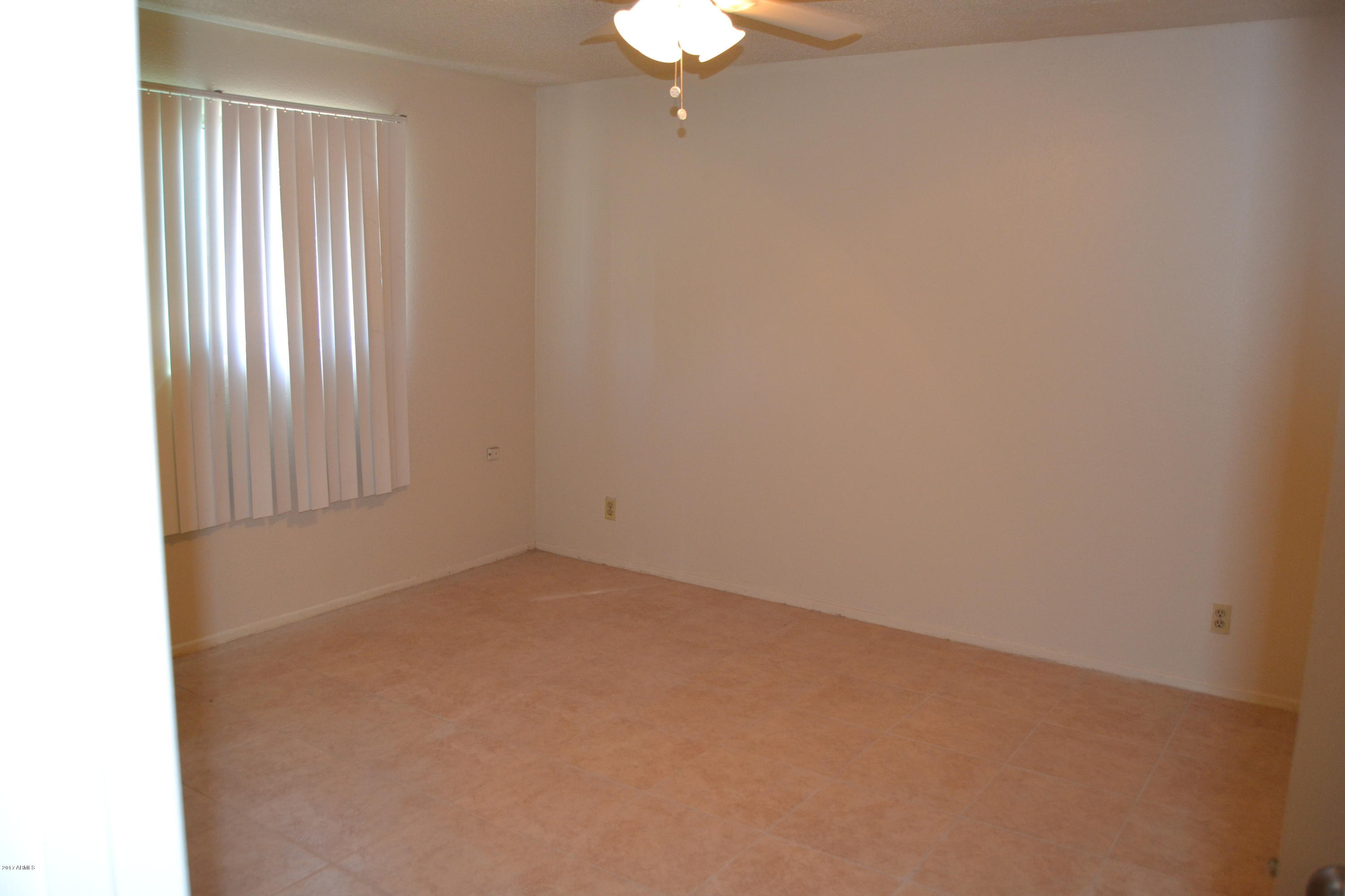 8243 West Osborn Road Phoenix, AZ 85033 - Photo 26 of 35 DSC_6951