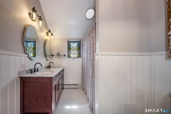 $985,000 | 24 Cottage Place, Old Saybrook, CT 06475