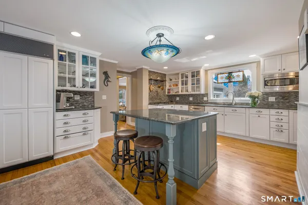 $985,000 | 24 Cottage Place, Old Saybrook, CT 06475