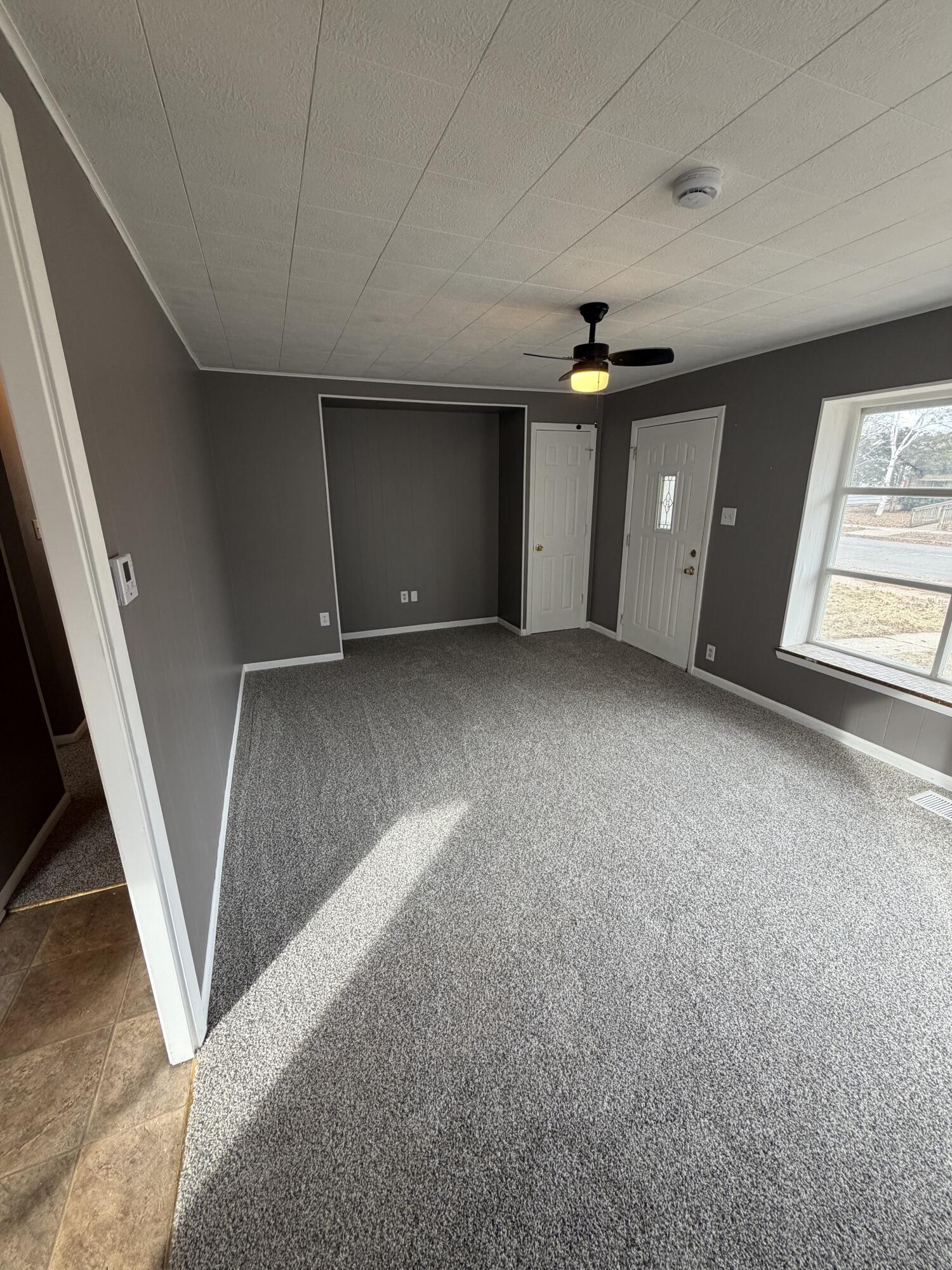 5791 North 32nd Street Milwaukee, WI 53209 - Photo 4 of 12 IMG_0904