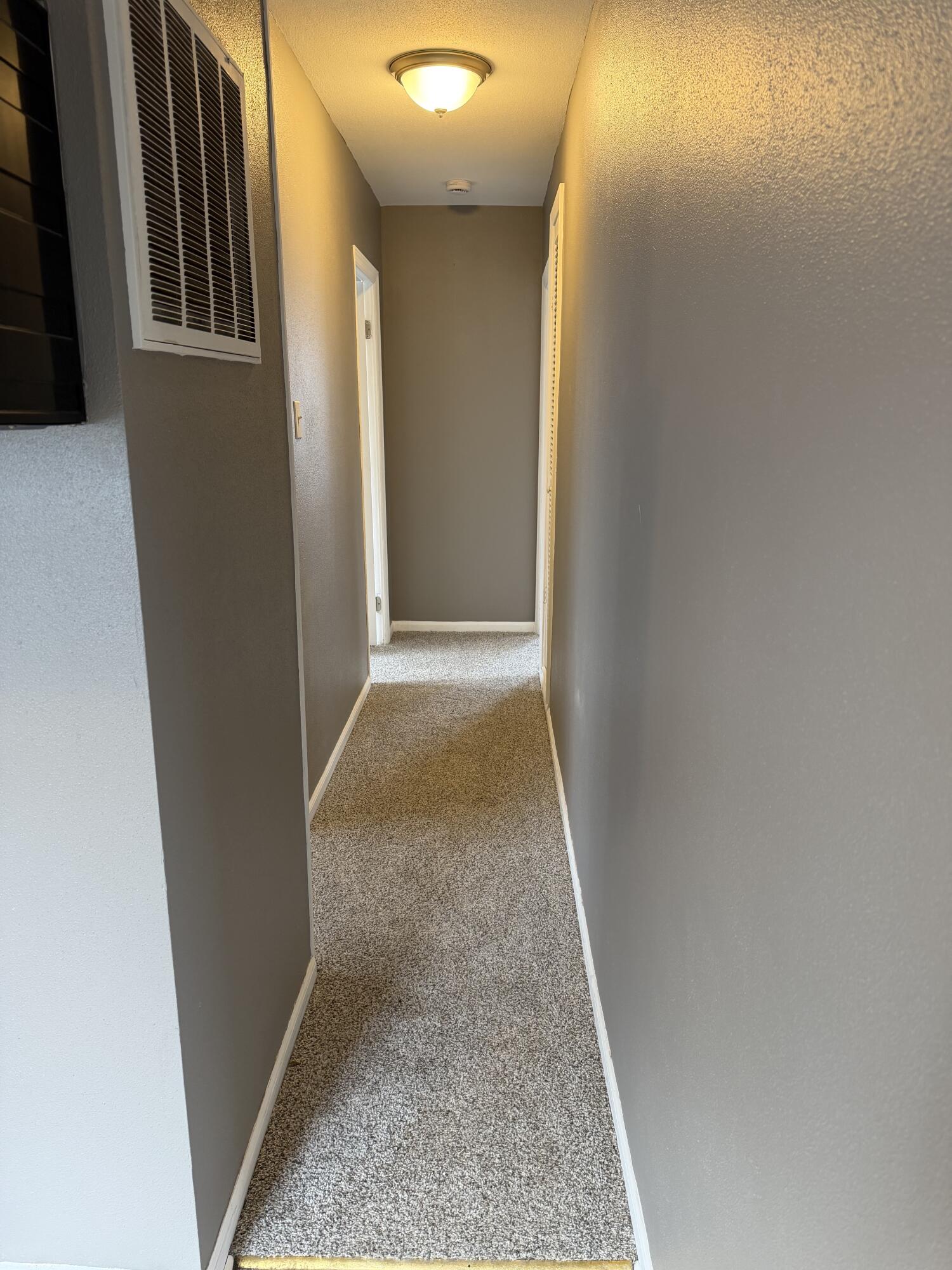 5791 North 32nd Street Milwaukee, WI 53209 - Photo 7 of 12 Hallway