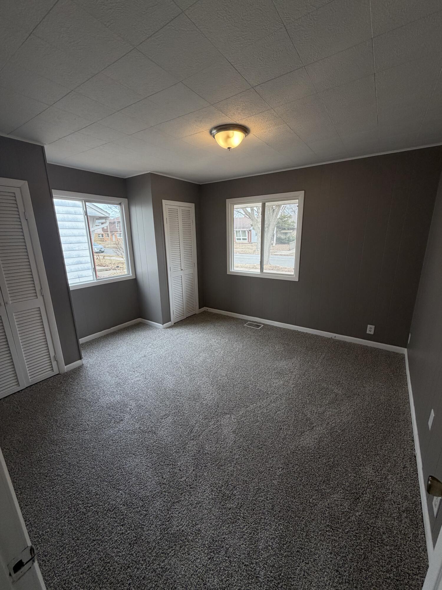 5791 North 32nd Street Milwaukee, WI 53209 - Photo 8 of 12 Bedroom 1