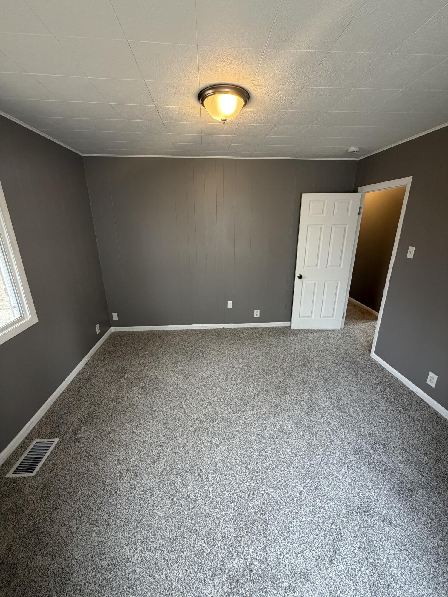 5791 North 32nd Street Milwaukee, WI 53209 - Photo 9 of 12 Bedroom 2