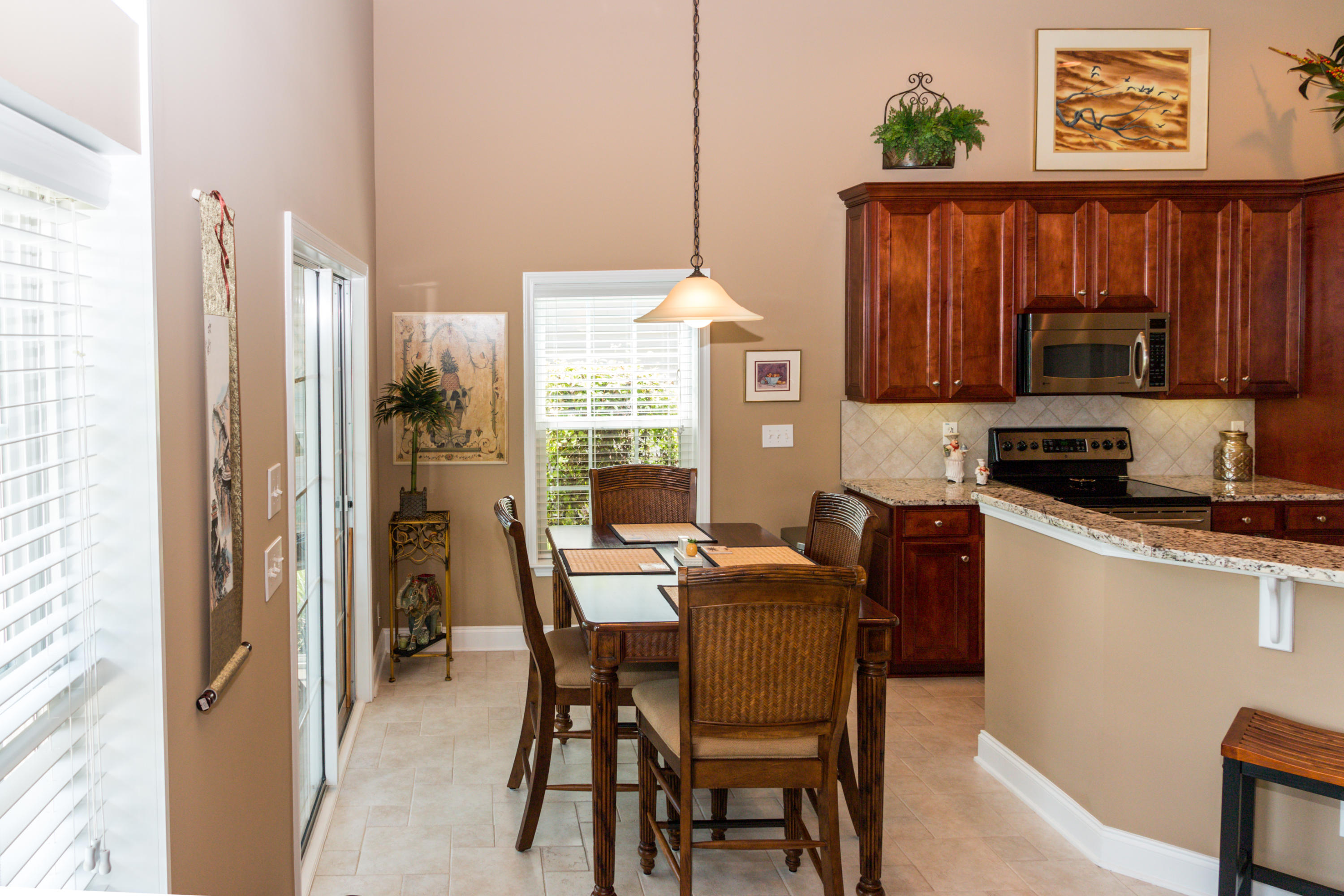 122 Gathering Island Road Summerville, SC 29485 - Photo 15 of 26 Kitchen (3 of 3)