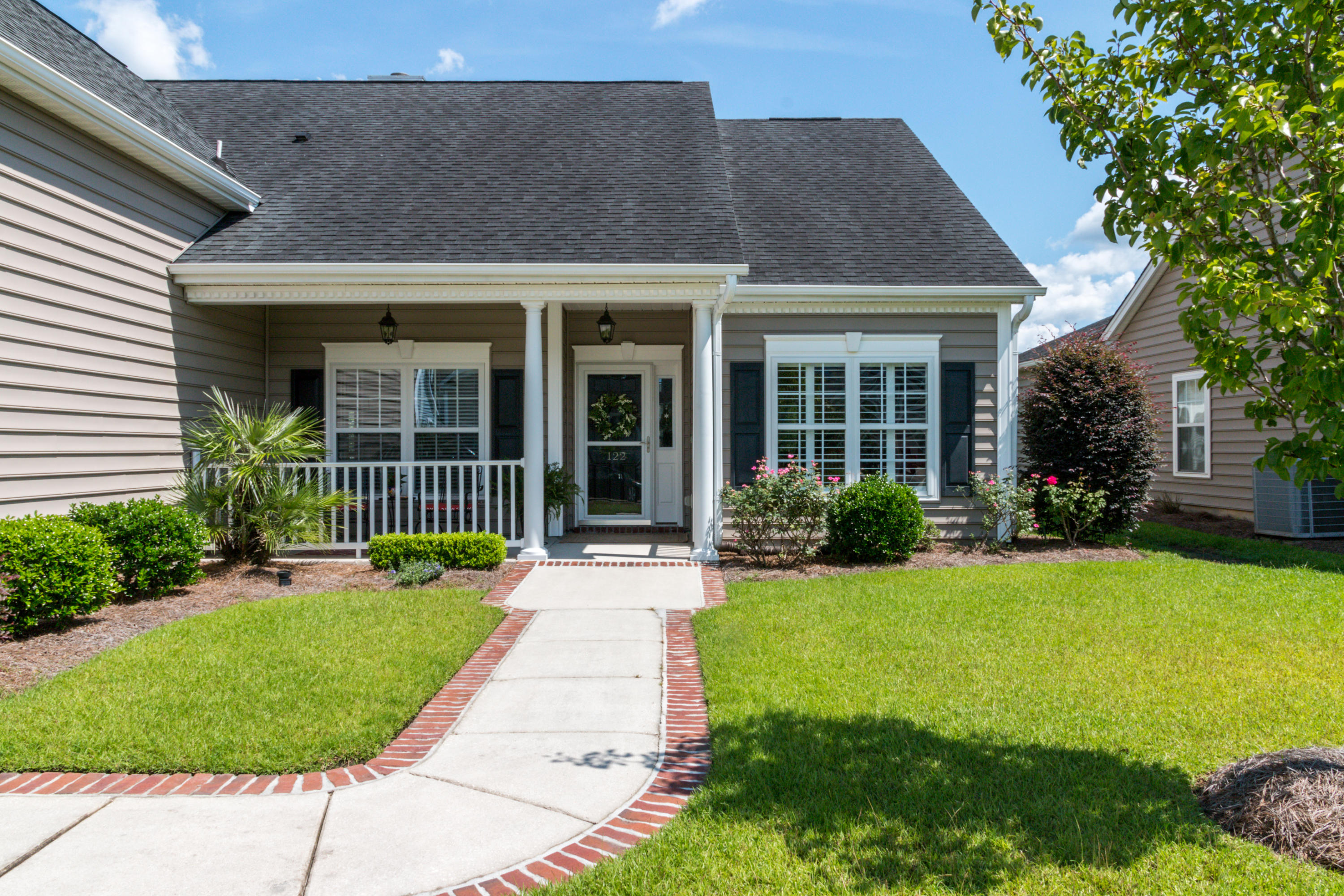 122 Gathering Island Road Summerville, SC 29485 - Photo 8 of 26 Exterior