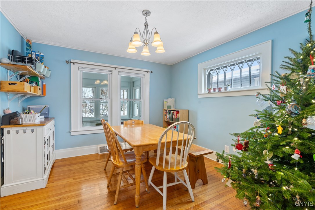 124 Winthrop Road Syracuse, NY 13206 - Photo 11 of 40