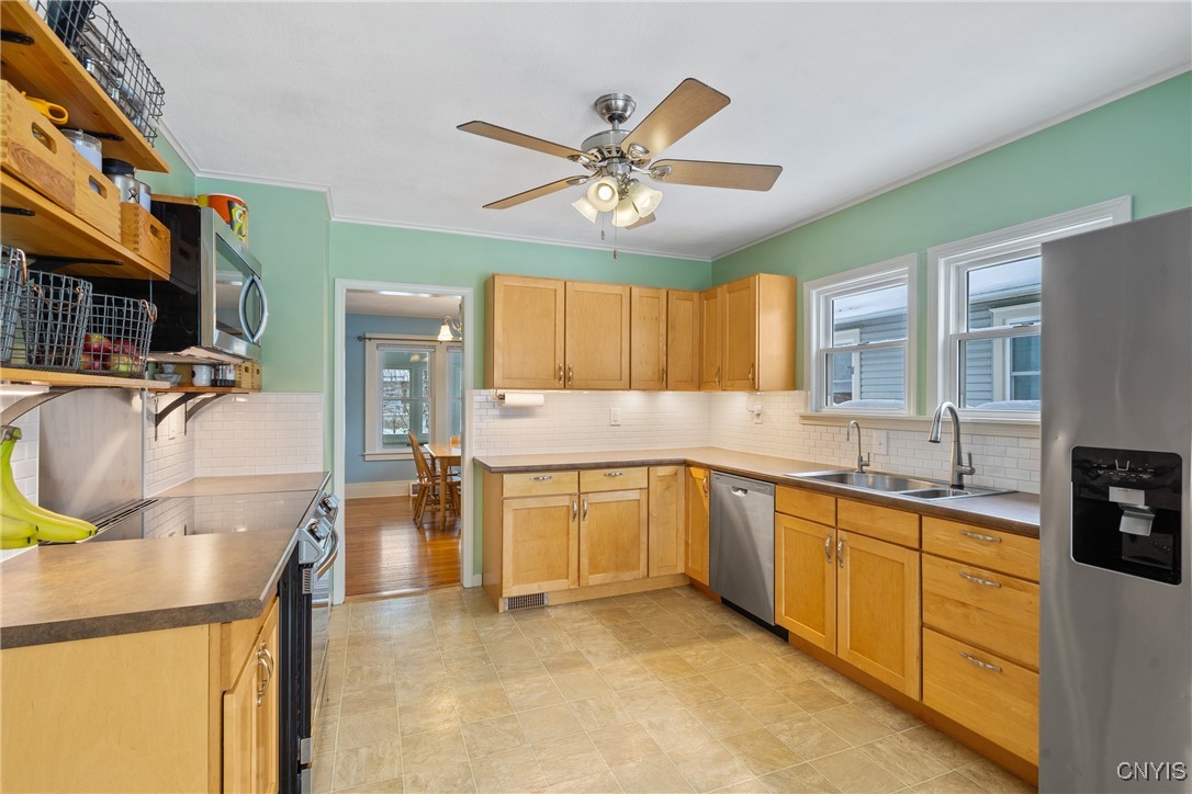 124 Winthrop Road Syracuse, NY 13206 - Photo 14 of 40