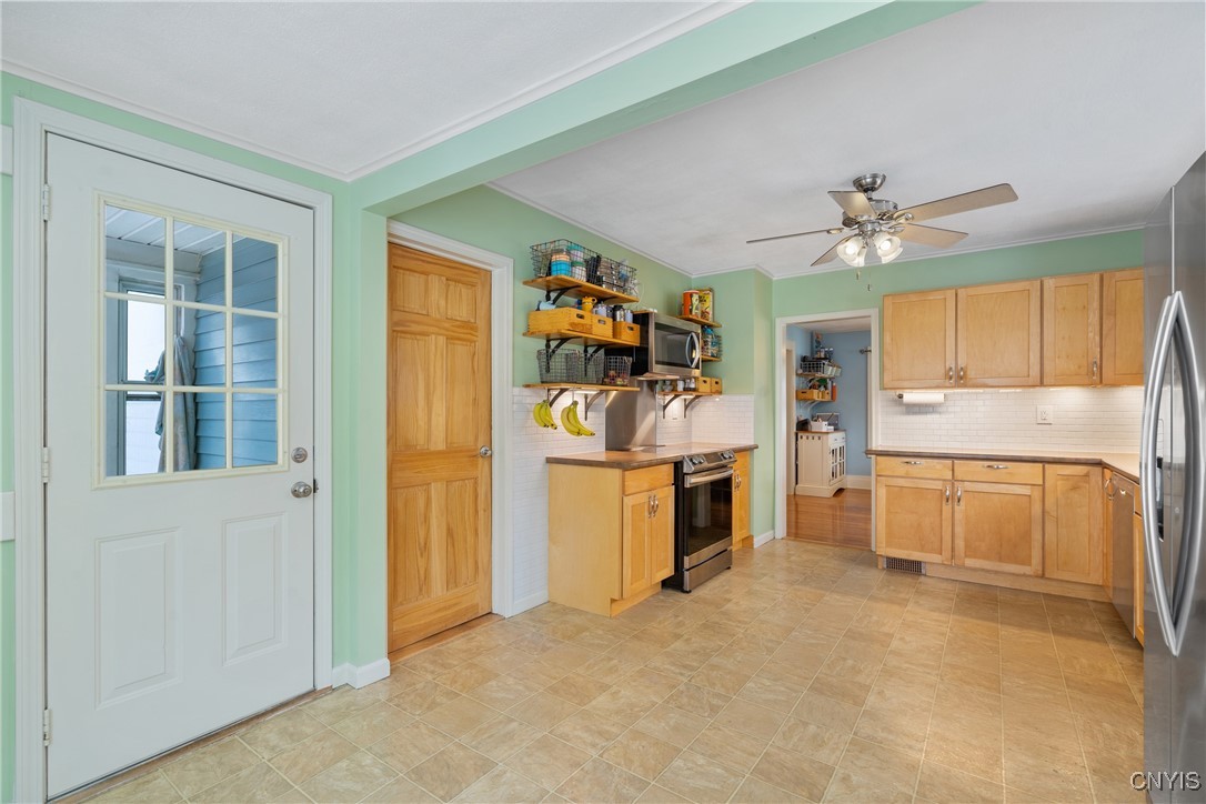 124 Winthrop Road Syracuse, NY 13206 - Photo 20 of 40