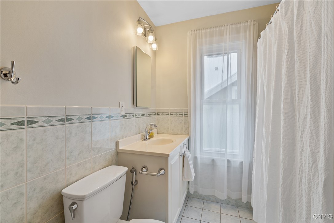 124 Winthrop Road Syracuse, NY 13206 - Photo 31 of 40