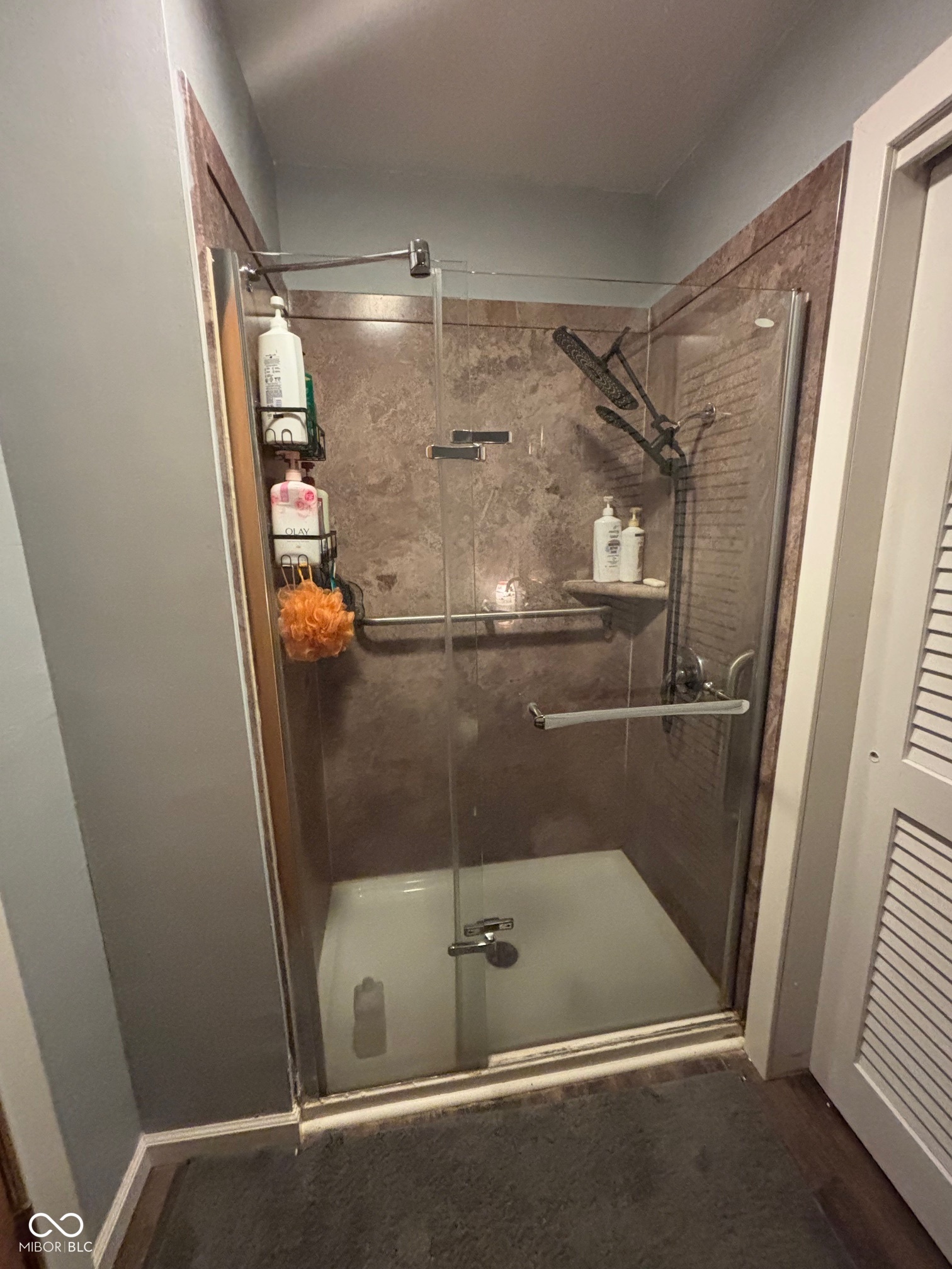 6951 West 450 South Columbus, IN 47201 - Photo 16 of 47