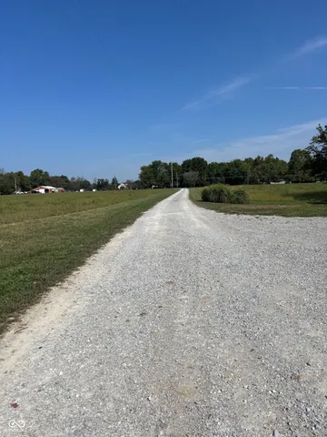 $1,680,000 | 6951 West 450 South, Columbus, IN 47201