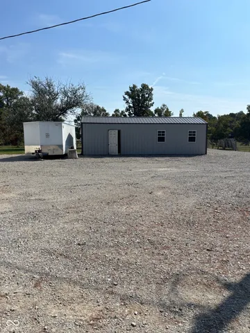 $1,680,000 | 6951 West 450 South, Columbus, IN 47201