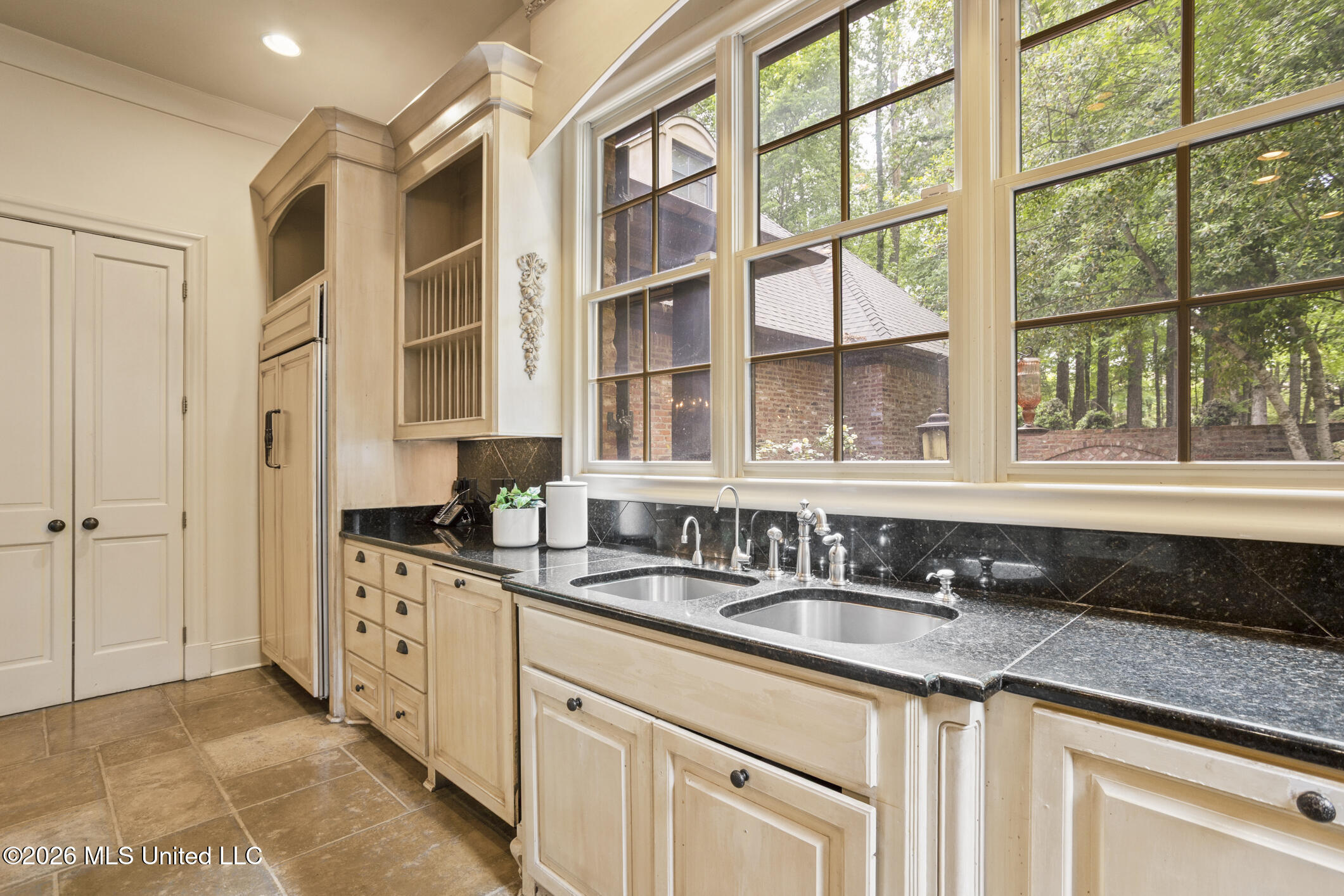 130 Bridgewater Crossing Ridgeland, MS 39157 - Photo 15 of 48 130 Bridgewater Crossing-33
