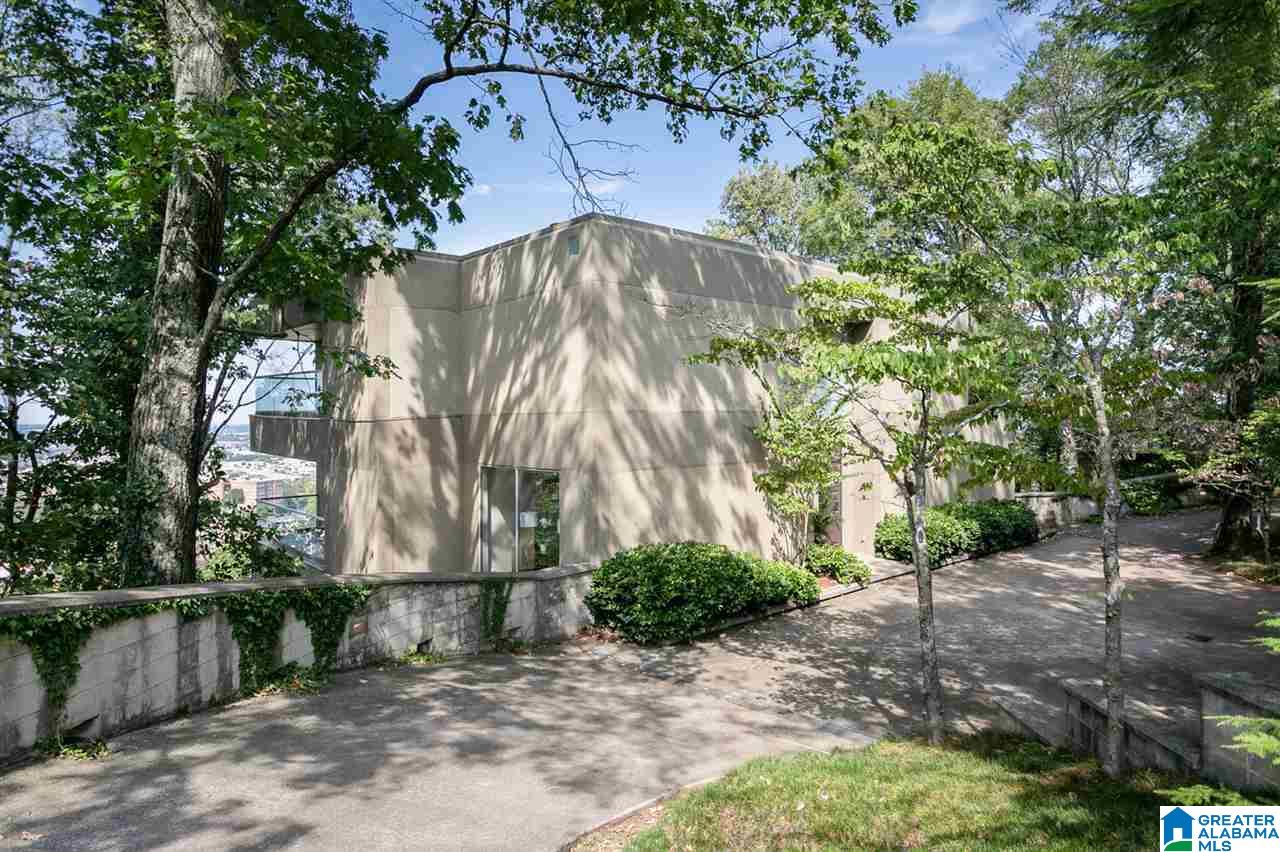 2320 Crest Road South Birmingham, AL 35223 - Photo 5 of 49
