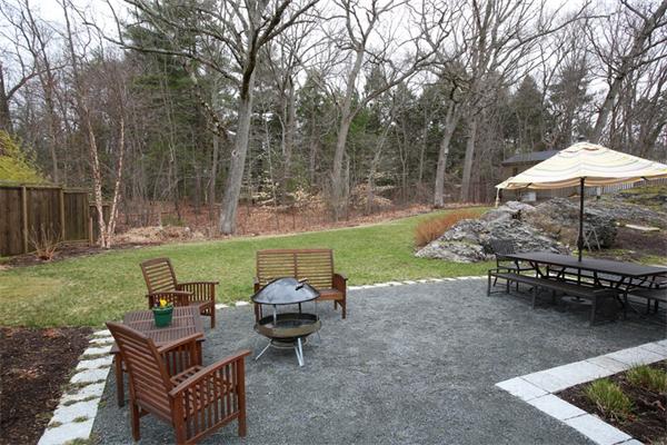 17 Risley Road Brookline, MA 02467 - Photo 4 of 6 Gallery Image 4