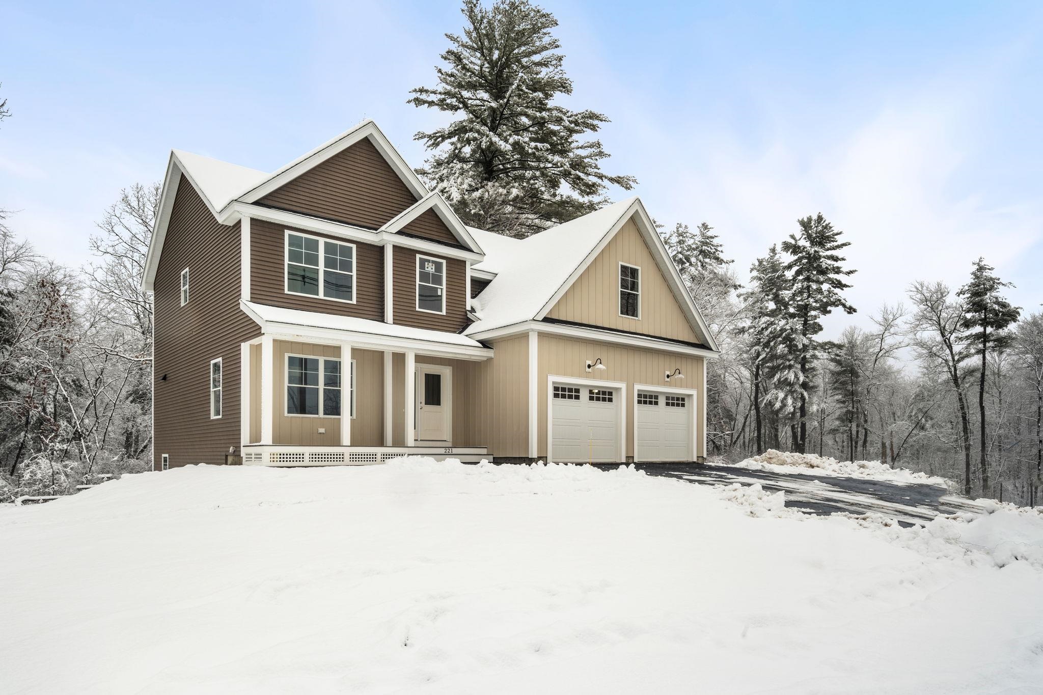 221 Lawrence Road Salem, NH 03079 - Photo 1 of 12