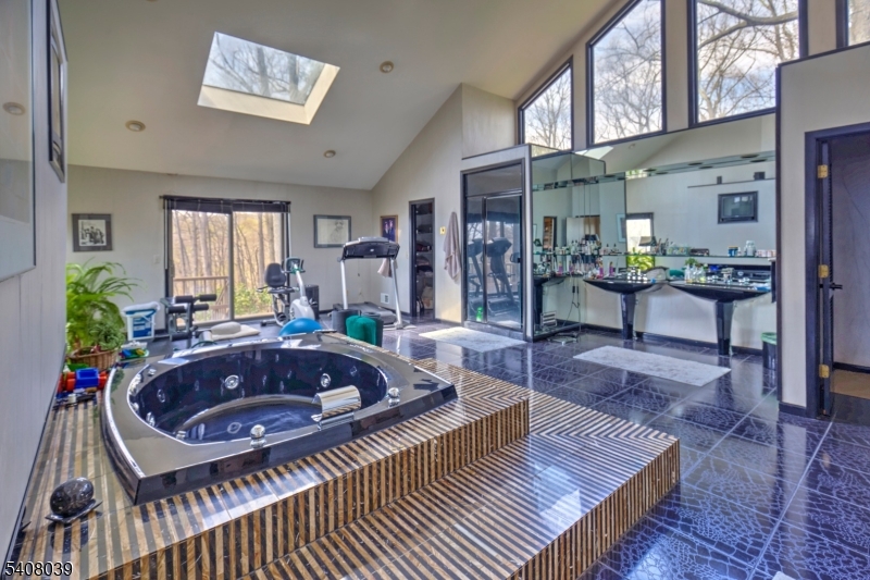 235 Mountainside Road Mendham, NJ 07945 - Photo 18 of 45