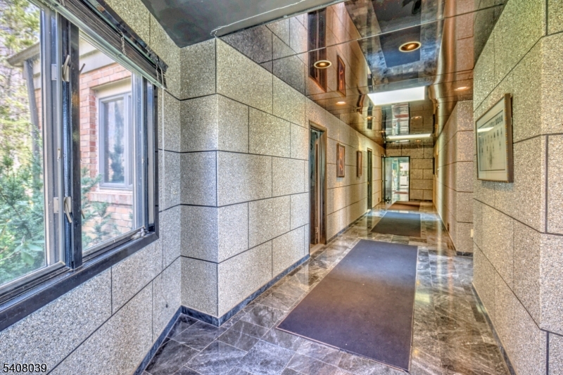 235 Mountainside Road Mendham, NJ 07945 - Photo 19 of 45