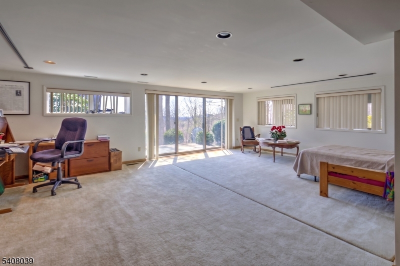 235 Mountainside Road Mendham, NJ 07945 - Photo 27 of 45