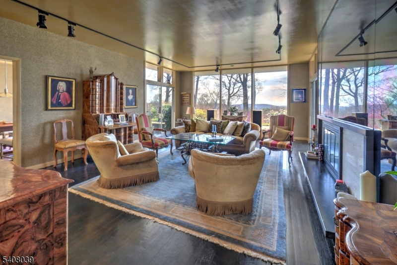 235 Mountainside Road Mendham, NJ 07945 - Photo 7 of 45