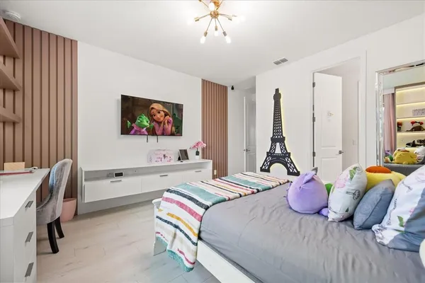 $1,999,000 | 8109 Ludington Circle, Orlando, FL 32836