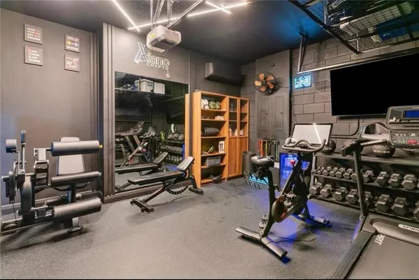 $1,999,000 | 8109 Ludington Circle, Orlando, FL 32836