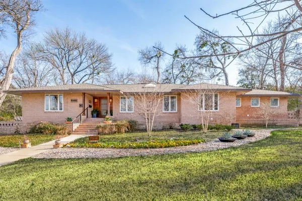 $8,500 | 7518 Baxtershire Drive, Dallas, TX 75230