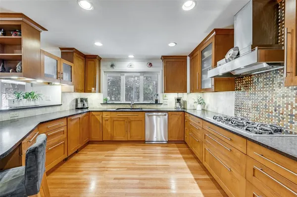 $8,500 | 7518 Baxtershire Drive, Dallas, TX 75230