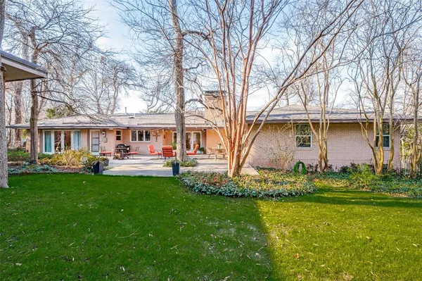 $7,500 | 7518 Baxtershire Drive, Dallas, TX 75230