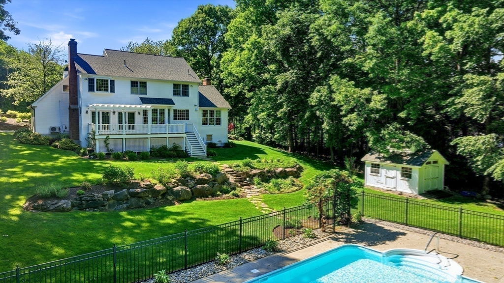102 Oak Ridge Drive Belchertown, MA 01007 - Photo 28 of 35