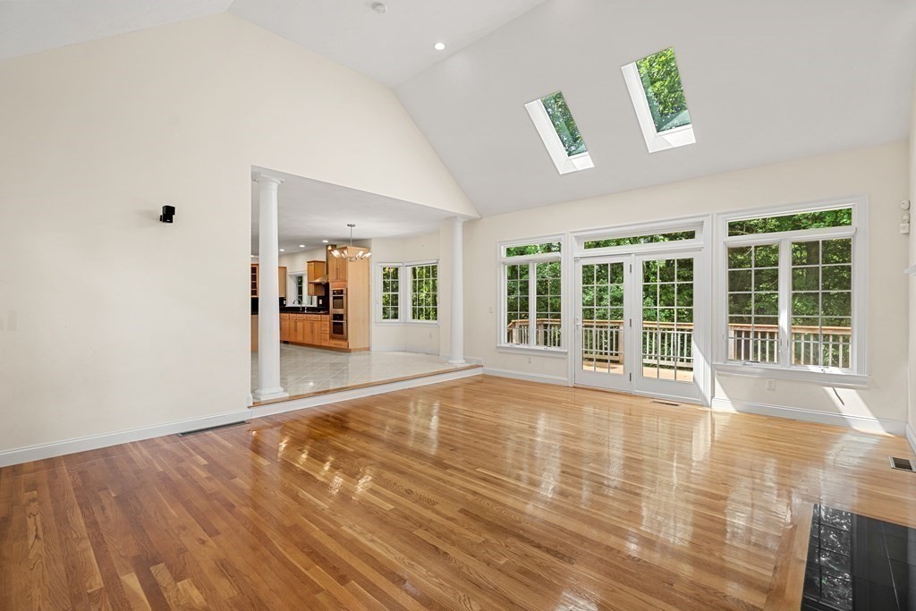 25 Westchester Drive Canton, MA 02021 - Photo 6 of 16