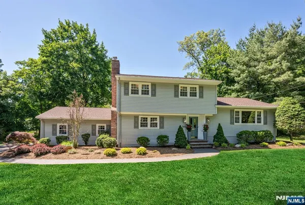 $1,190,000 | 369 Voorhis Avenue, Wyckoff, NJ 07481