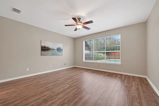 $450,000 | 5522 Whisper Ridge Drive, Sugar Land, TX 77479