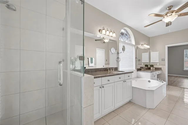 $450,000 | 5522 Whisper Ridge Drive, Sugar Land, TX 77479