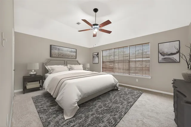 $450,000 | 5522 Whisper Ridge Drive, Sugar Land, TX 77479