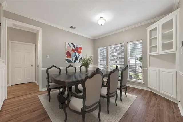 $450,000 | 5522 Whisper Ridge Drive, Sugar Land, TX 77479