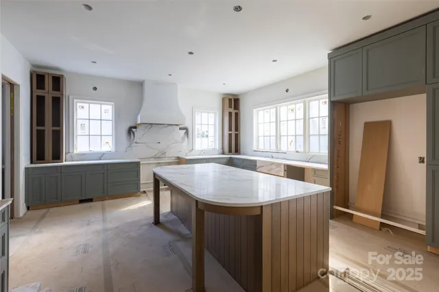 $2,000,000 | 1007 Dacavin Drive, Charlotte, NC 28226