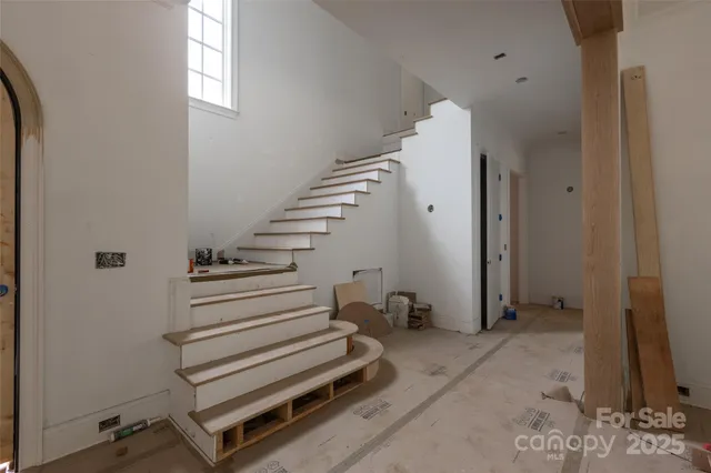 $2,000,000 | 1007 Dacavin Drive, Charlotte, NC 28226