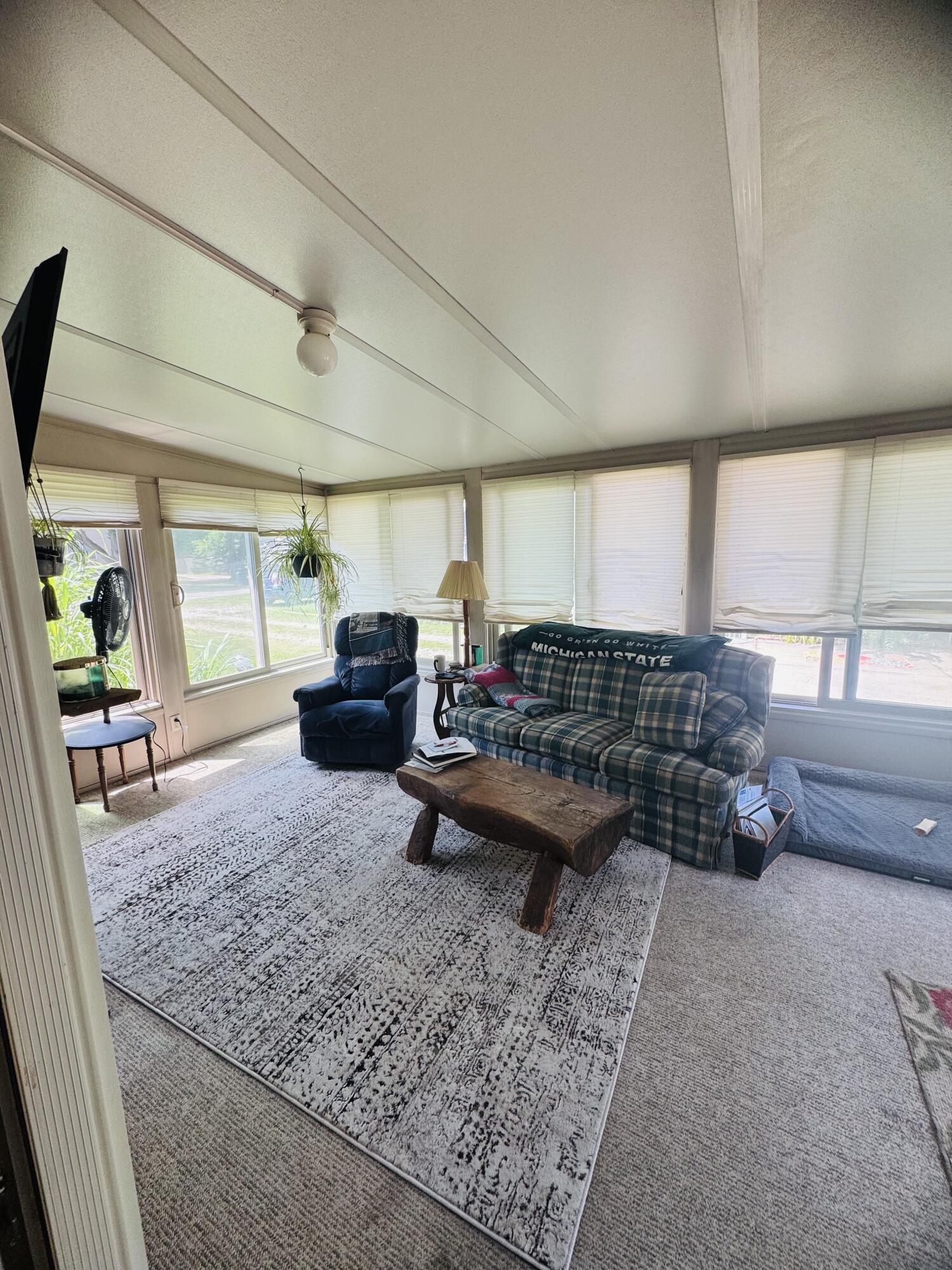 3726 Ruth Avenue Lansing, MI 48910 - Photo 14 of 44 IMG_1294