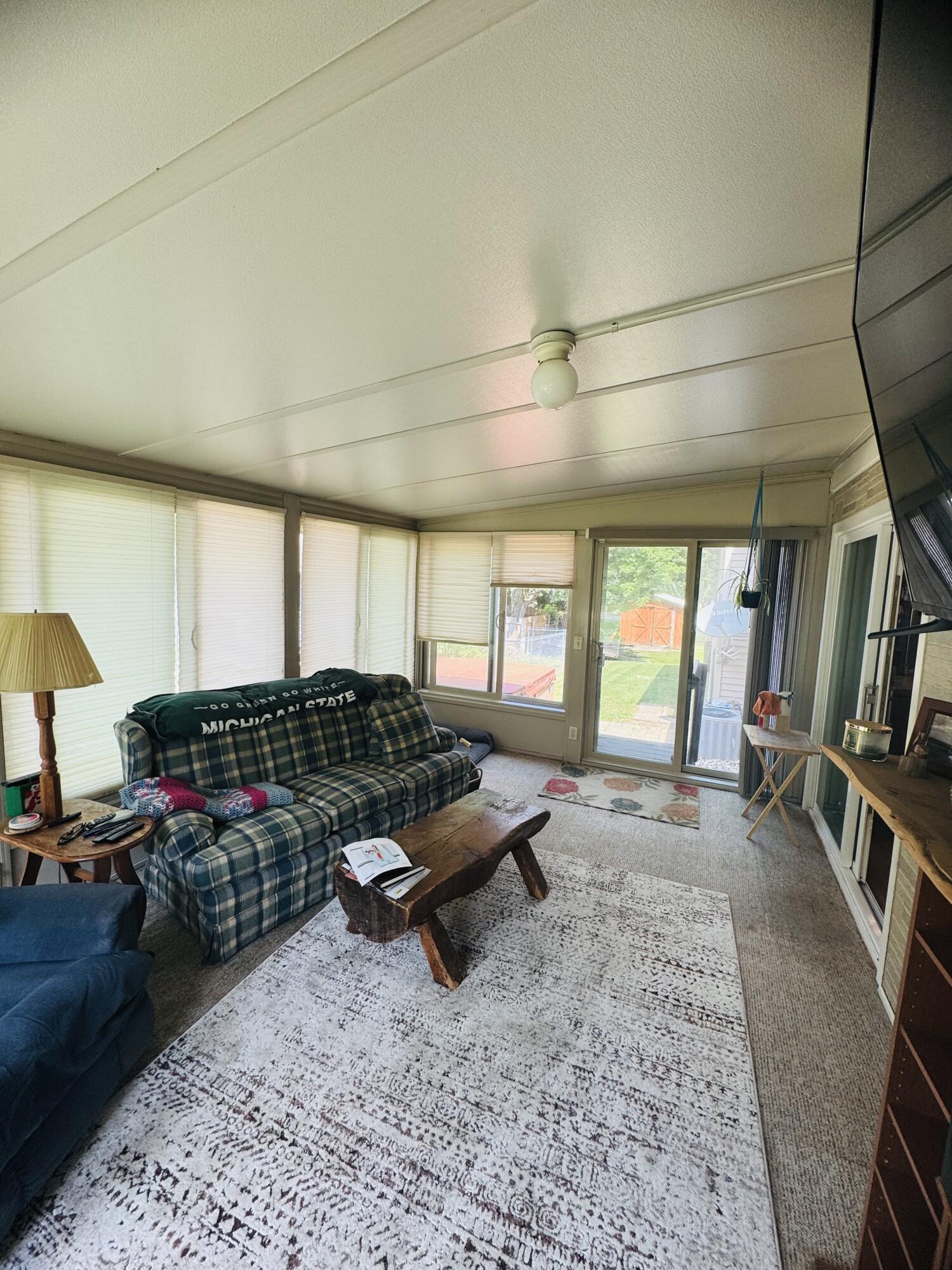 3726 Ruth Avenue Lansing, MI 48910 - Photo 15 of 44 IMG_1296