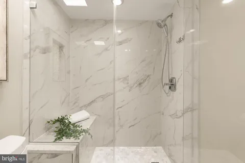 $415,000 | 1245 13th Street Northwest, Unit 414, Washington, DC 20005