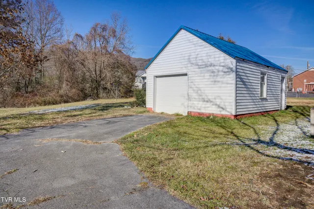 $140,000 | 2219 Highway 91, Elizabethton, TN 37643