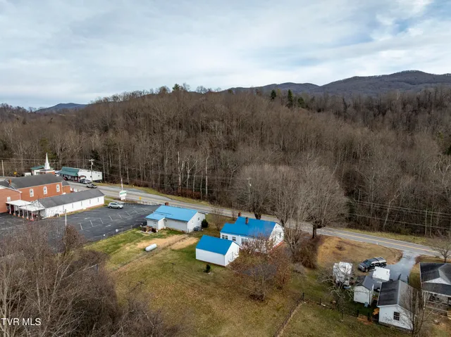 $140,000 | 2219 Highway 91, Elizabethton, TN 37643
