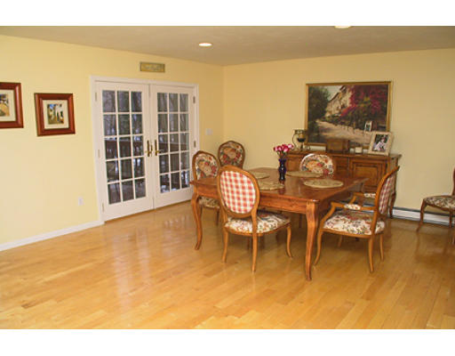 73 Wayside Inn Road Marlborough, MA 01752 - Photo 3 of 13