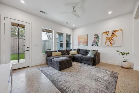 $849,000 | 5104 Vandelia Street, Dallas, TX 75235