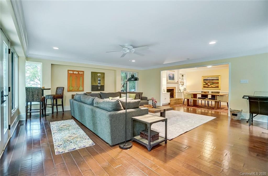 229 Boyce Road Charlotte, NC 28211 - Photo 17 of 32 Gallery Image 17