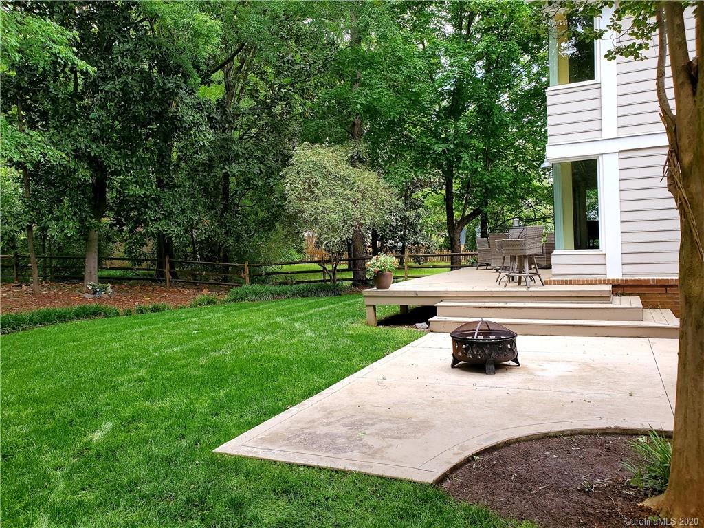 229 Boyce Road Charlotte, NC 28211 - Photo 31 of 32 Gallery Image 31
