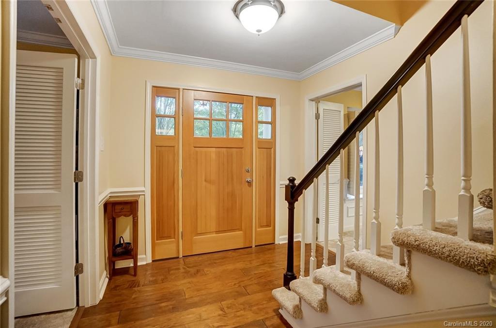 229 Boyce Road Charlotte, NC 28211 - Photo 7 of 32 Gallery Image 7