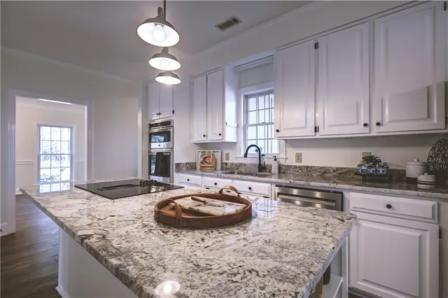 $770,000 | 142 Carr Road, LaGrange, GA 30241